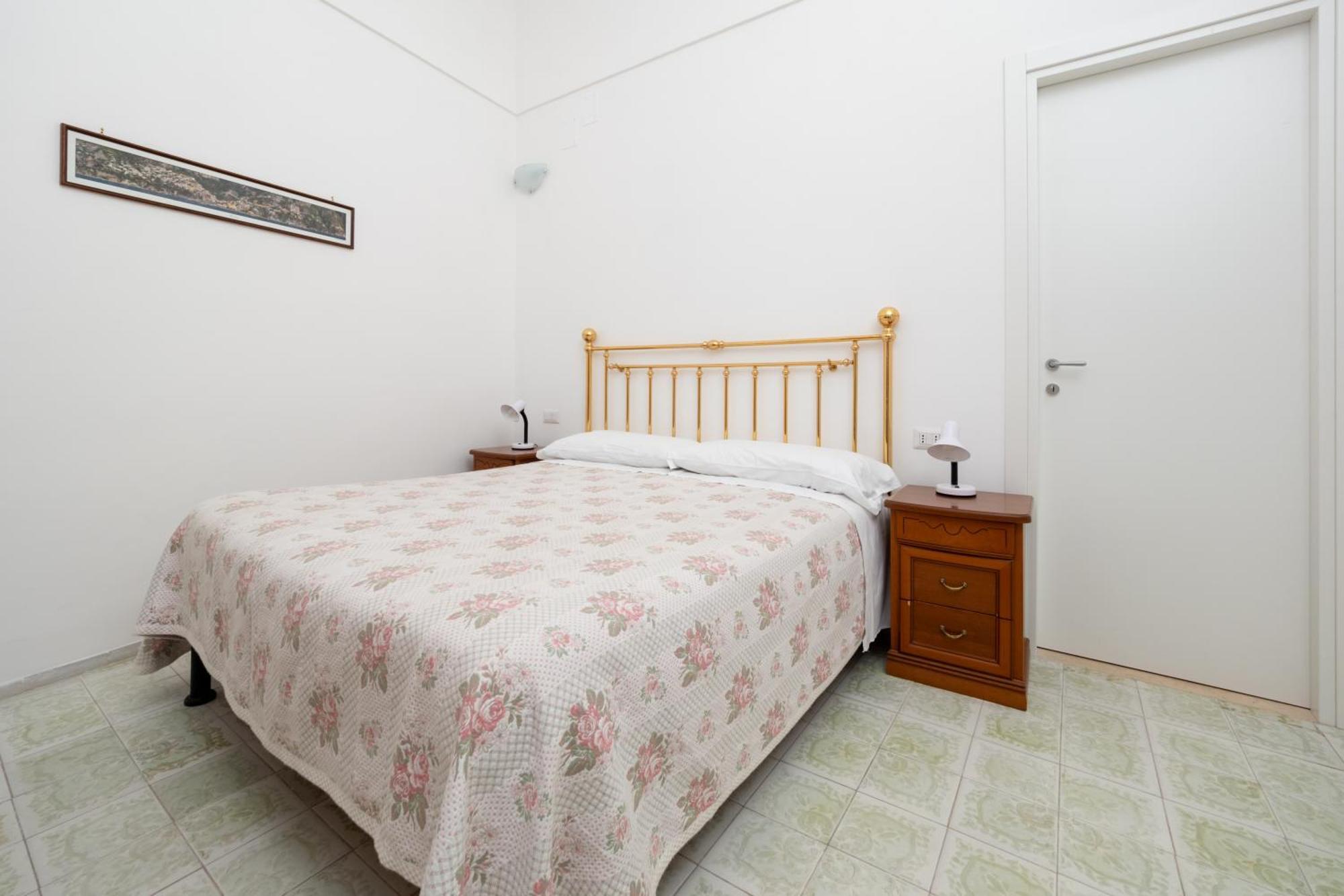 Casa Bijou - De Vivo Realty *